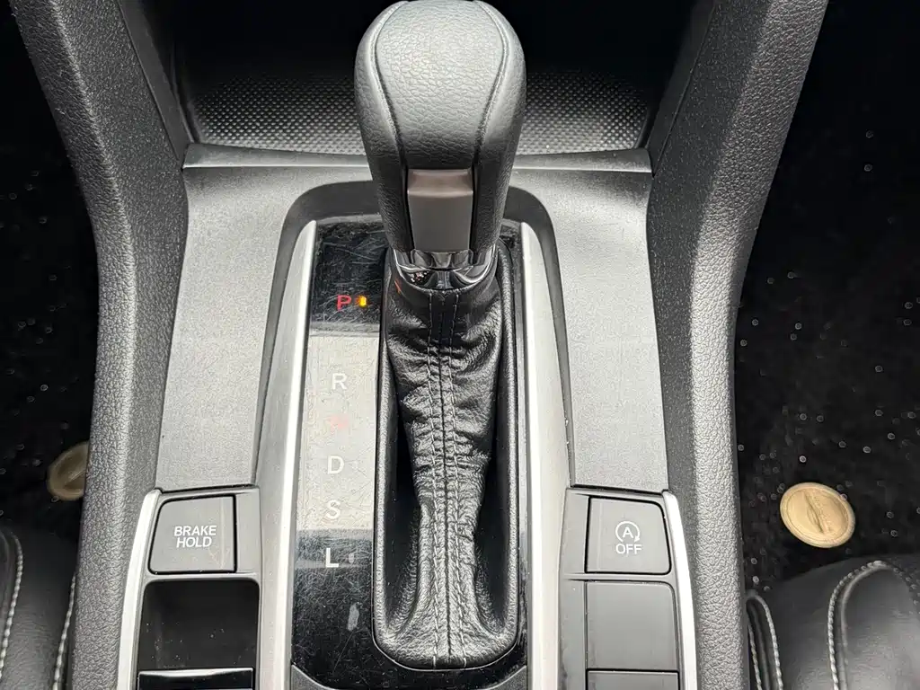 Honda Civic — фото 11