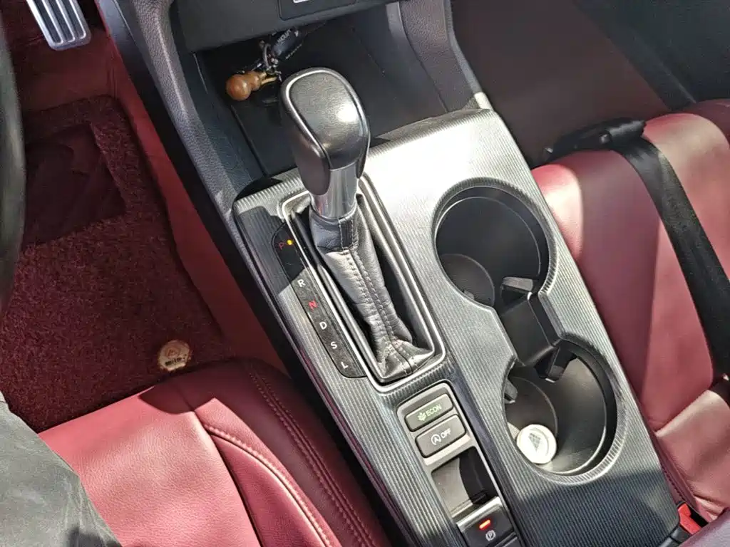 Honda Civic — фото 14