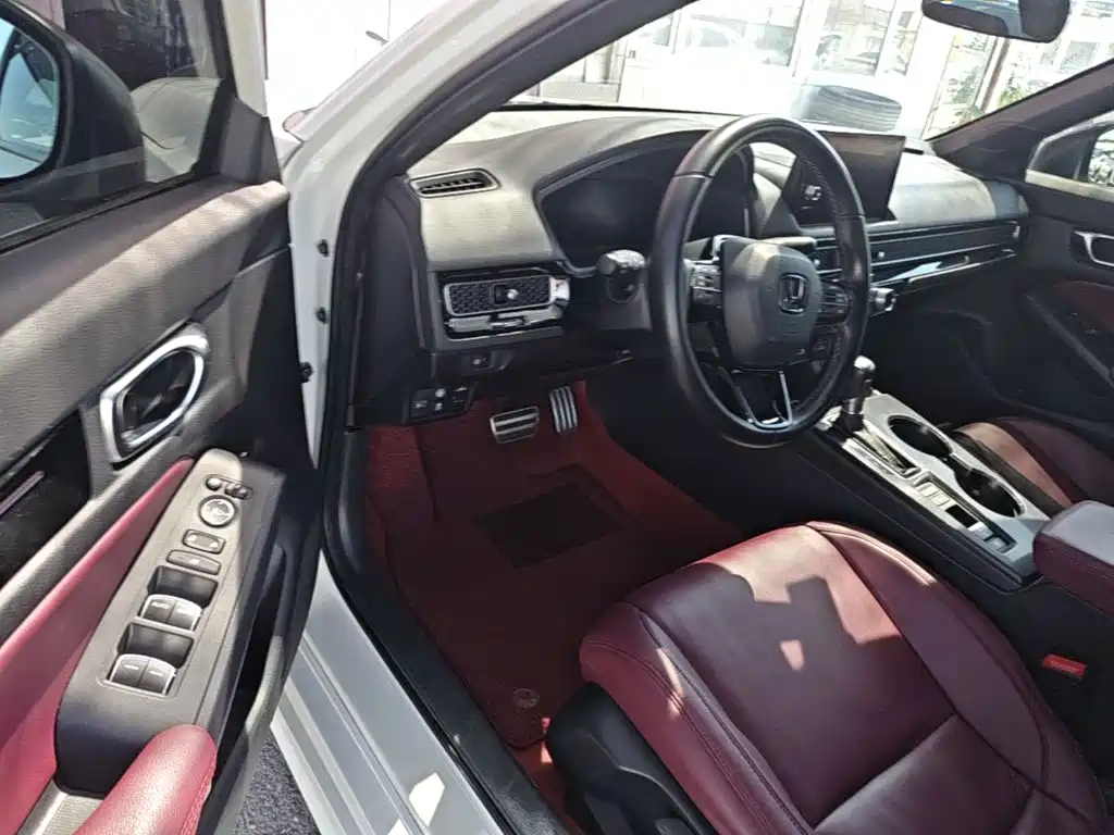 Honda Civic — фото 15