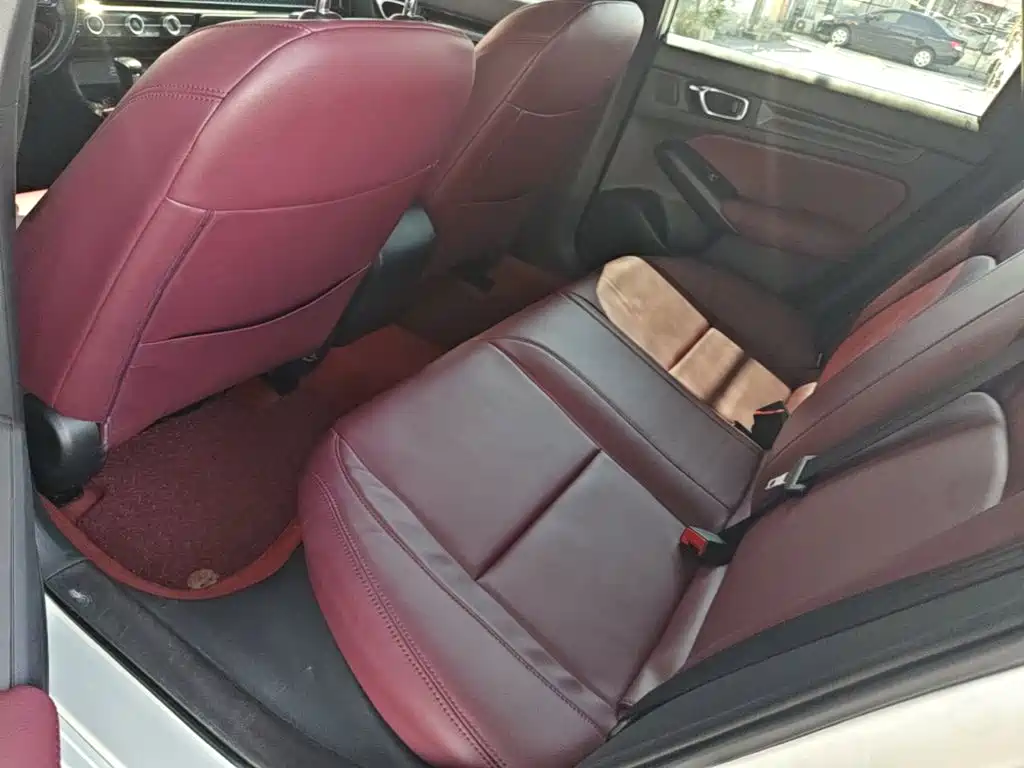 Honda Civic — фото 17