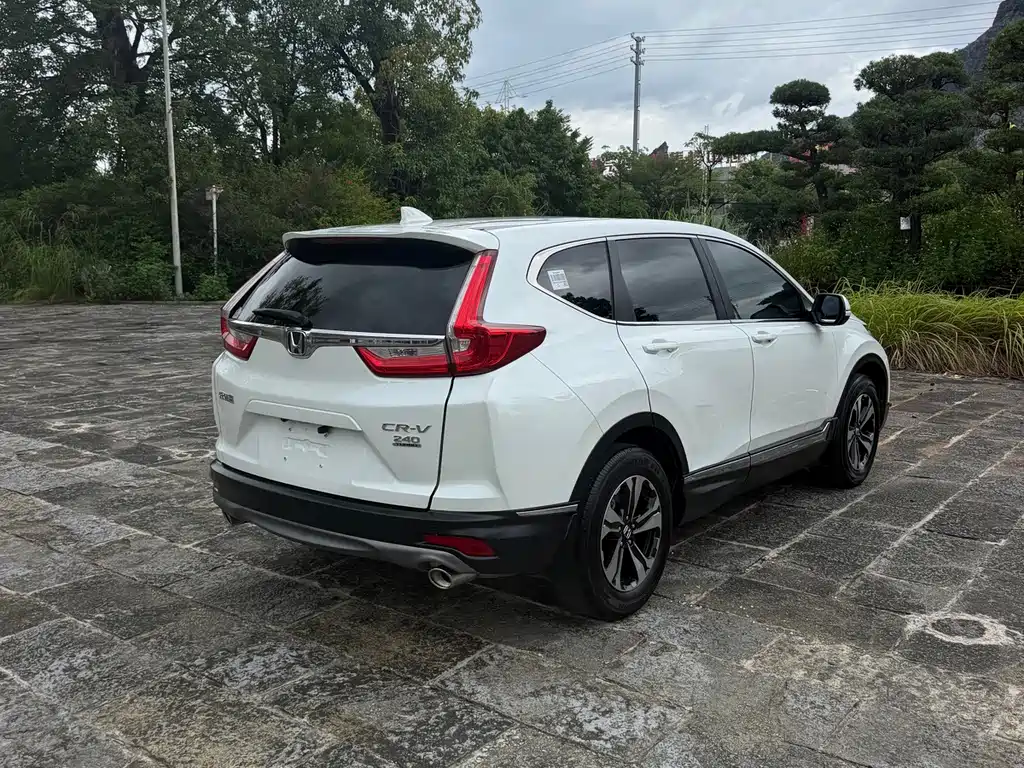 Honda CR-V — фото 6