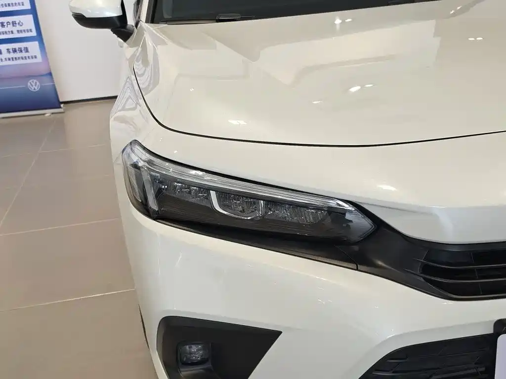 Honda Civic — фото 5