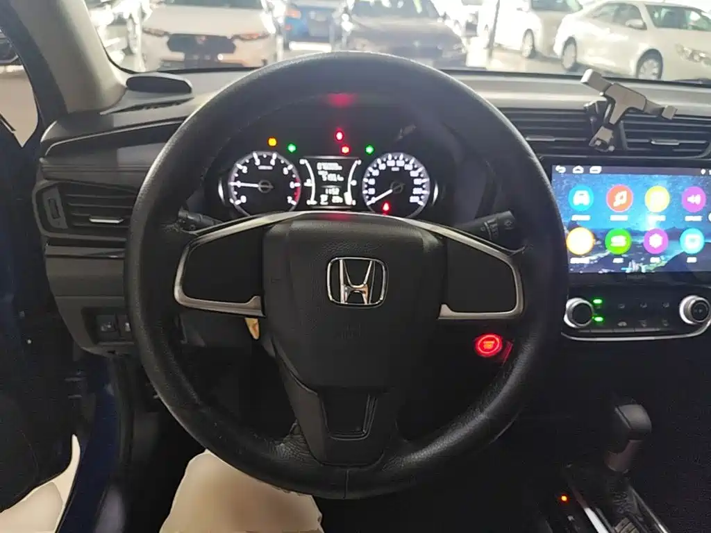 Honda Crider — фото 11