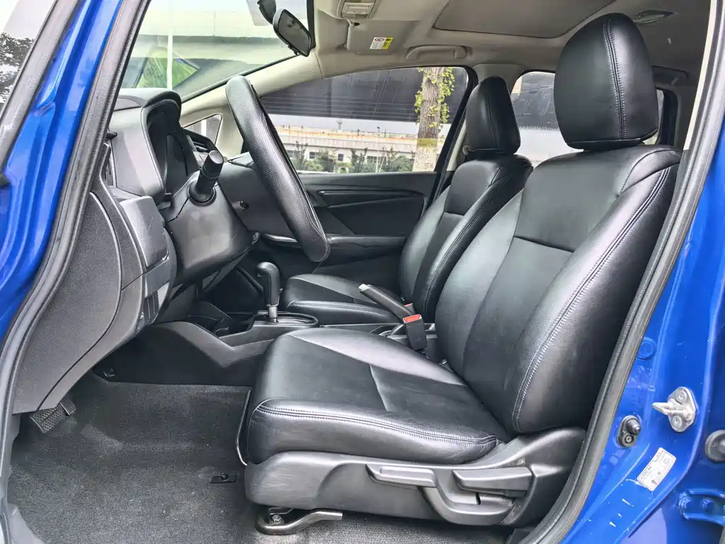 Honda Fit — фото 18