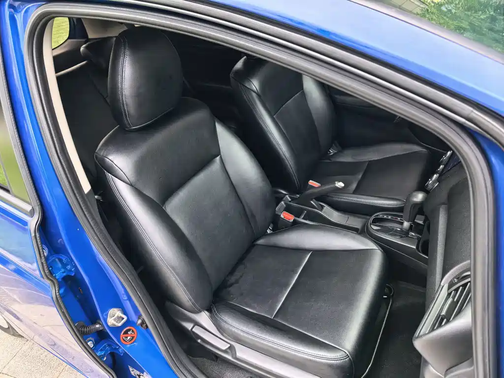 Honda Fit — фото 6