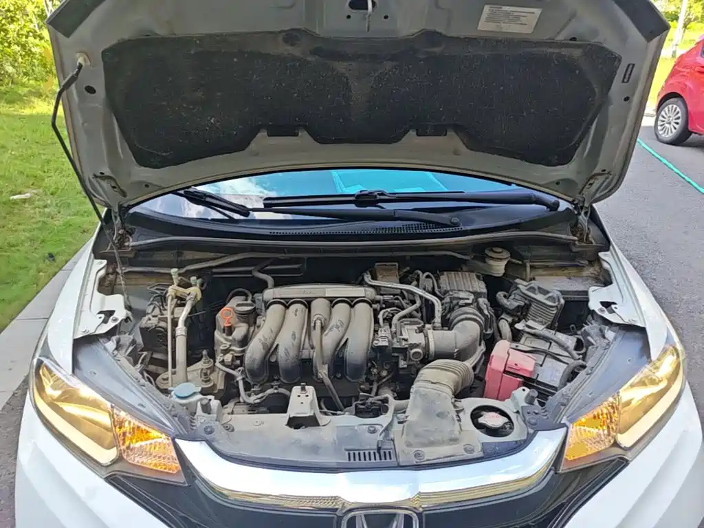 Honda Fit — фото 16