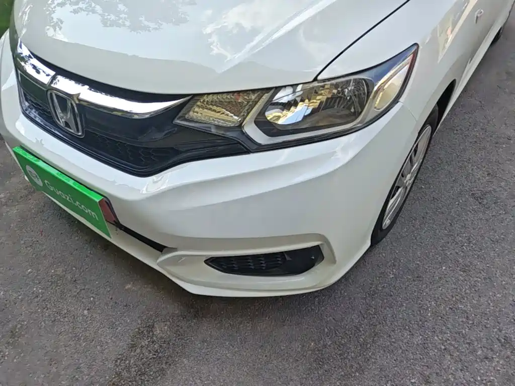 Honda Fit — фото 18