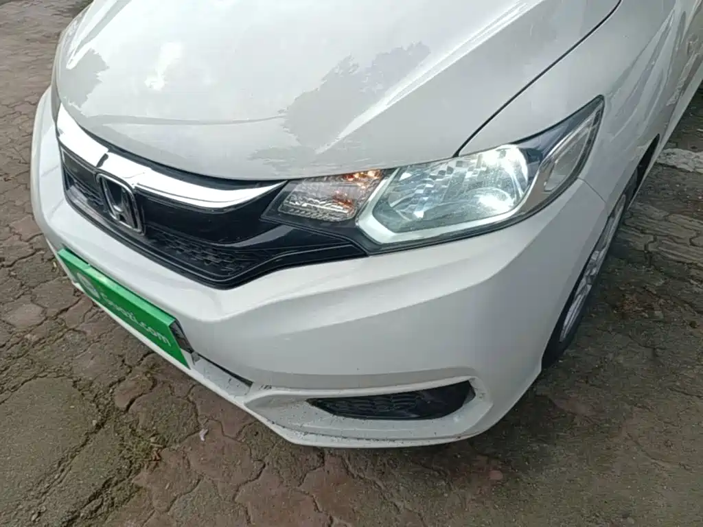 Honda Fit — фото 18