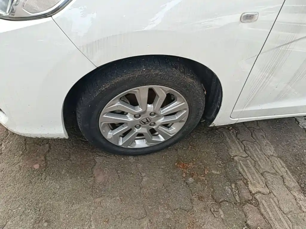Honda Fit — фото 25