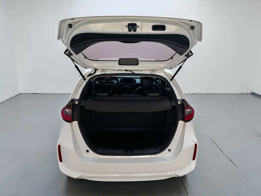 Honda Fit — фото 20