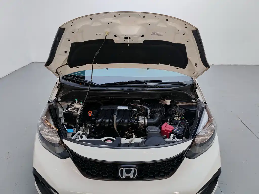 Honda Fit — фото 9