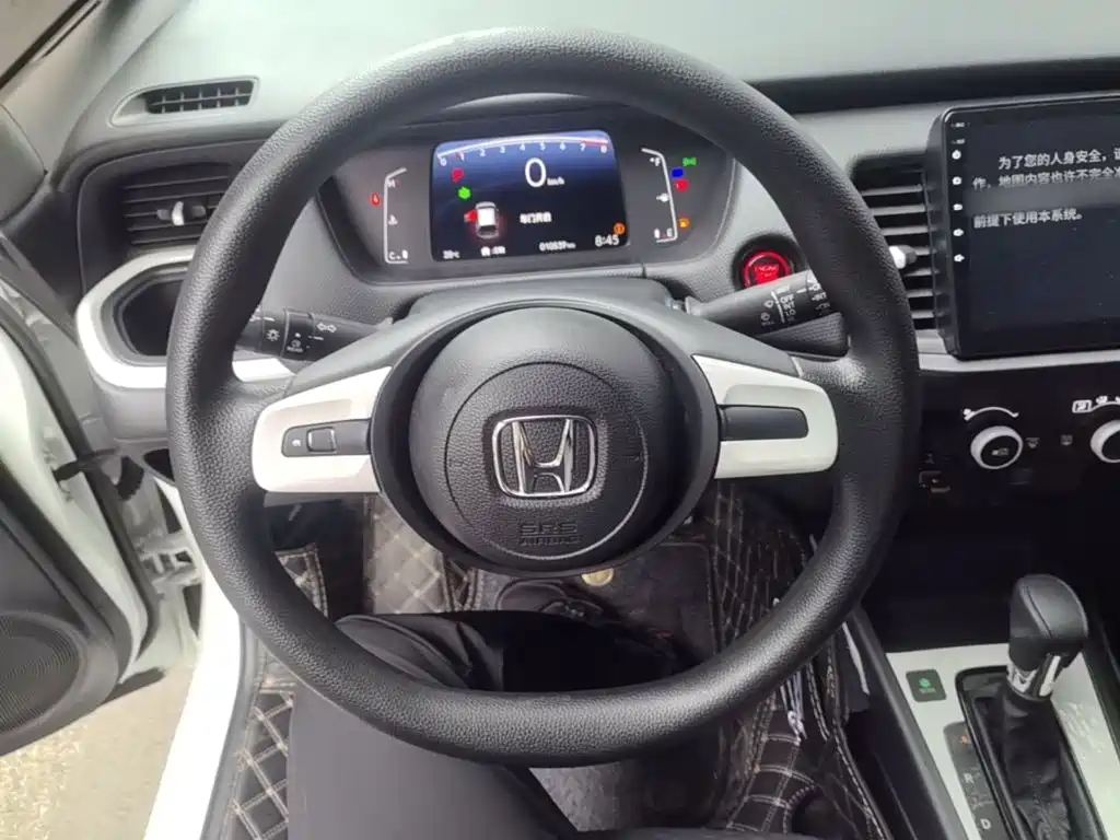 Honda Fit — фото 11
