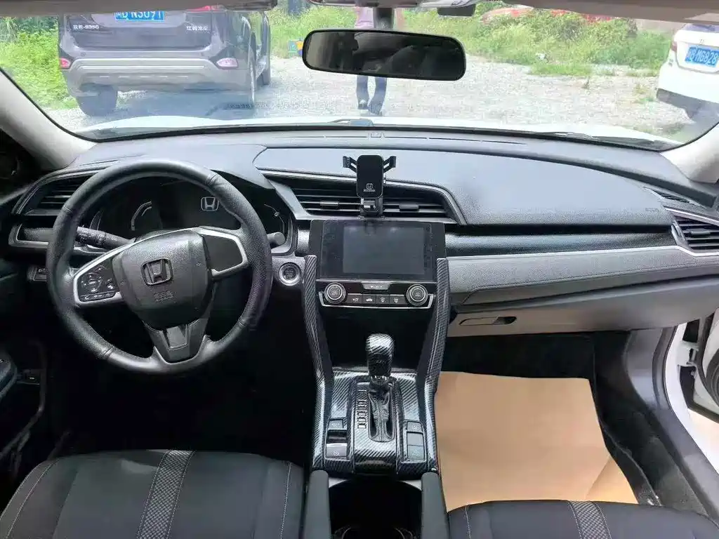 Honda Civic — фото 6