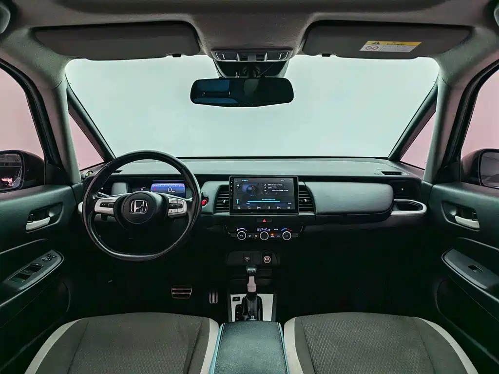 Honda Fit — фото 13