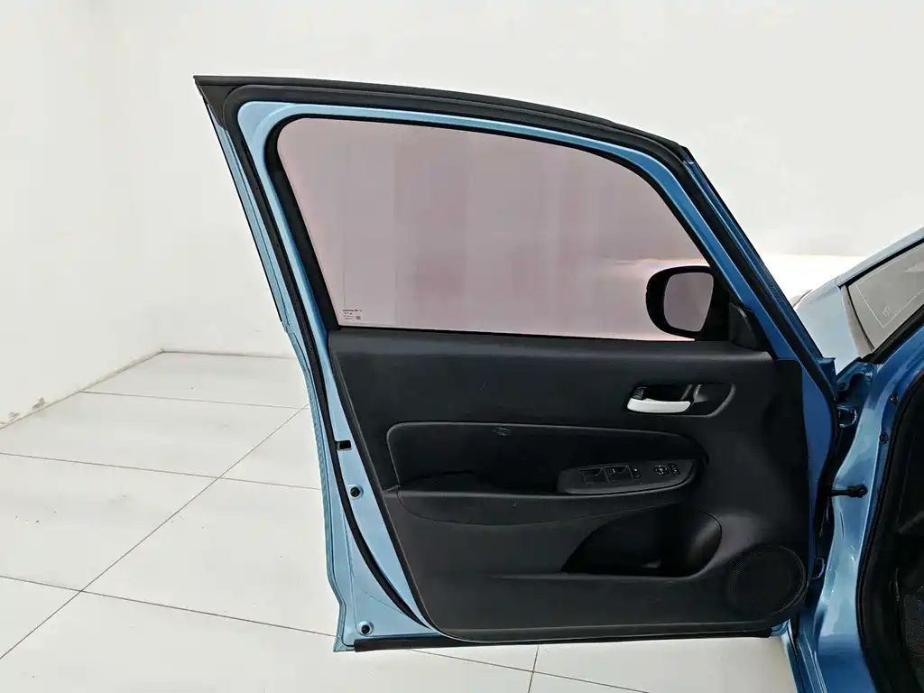 Honda Fit — фото 10