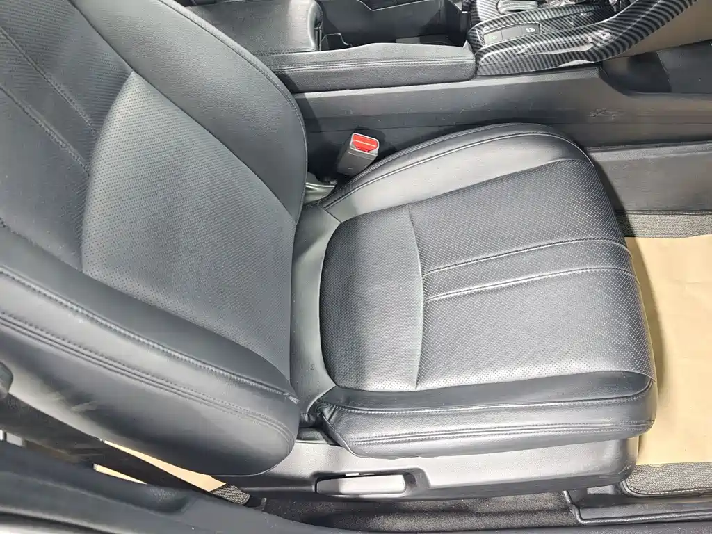 Honda Civic — фото 11