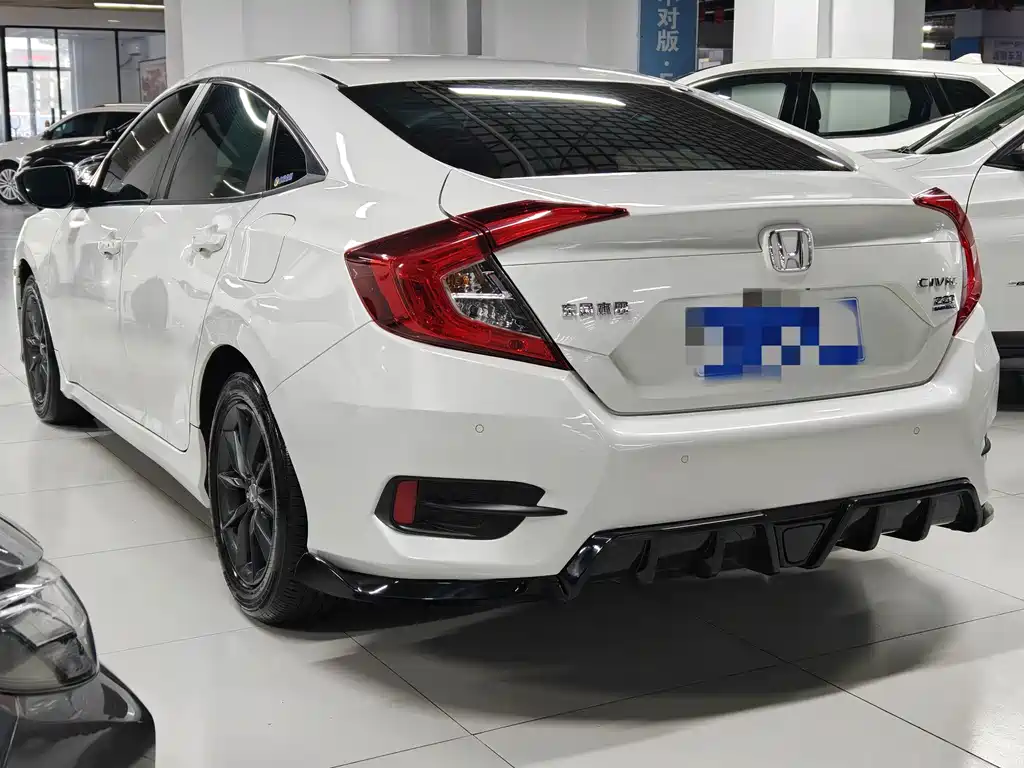 Honda Civic — фото 4