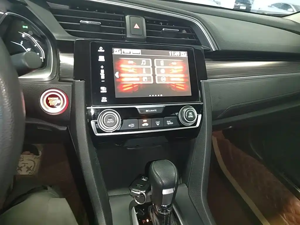 Honda Civic — фото 13