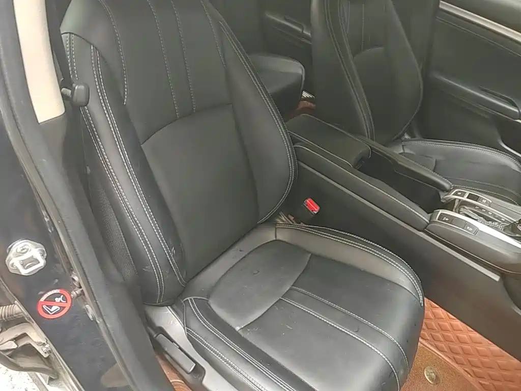 Honda Civic — фото 25