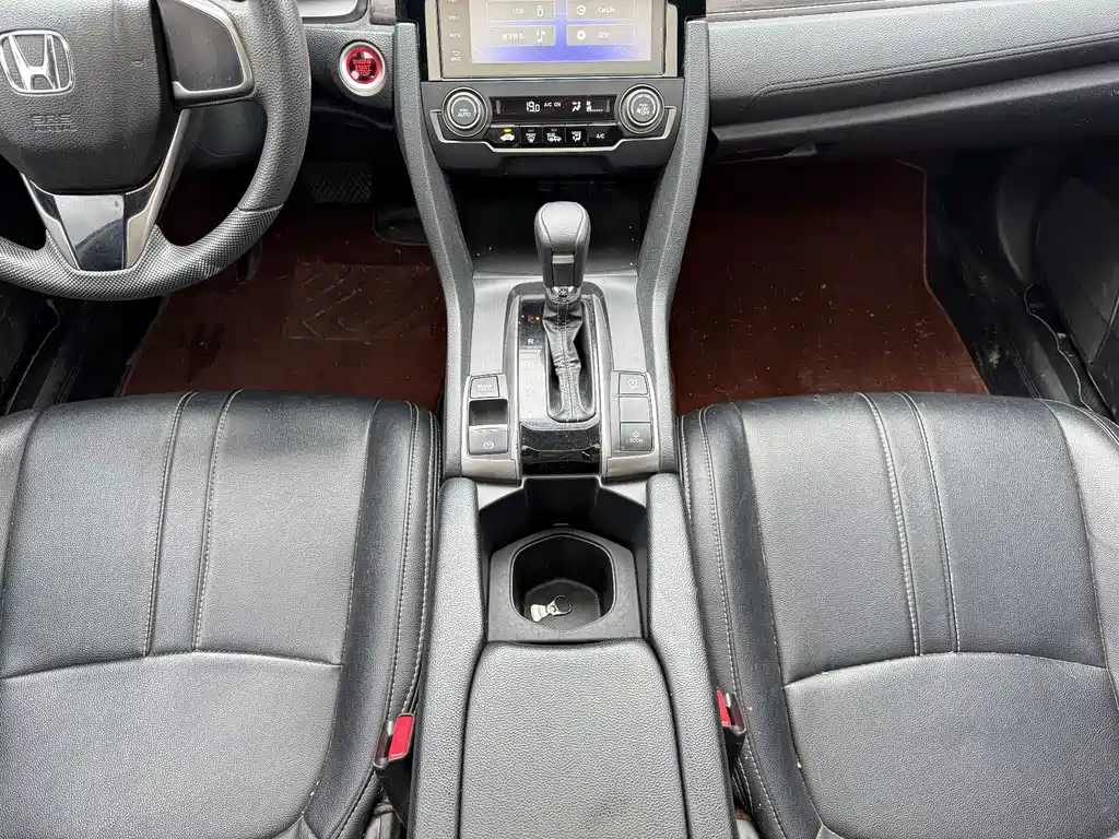 Honda Civic — фото 17