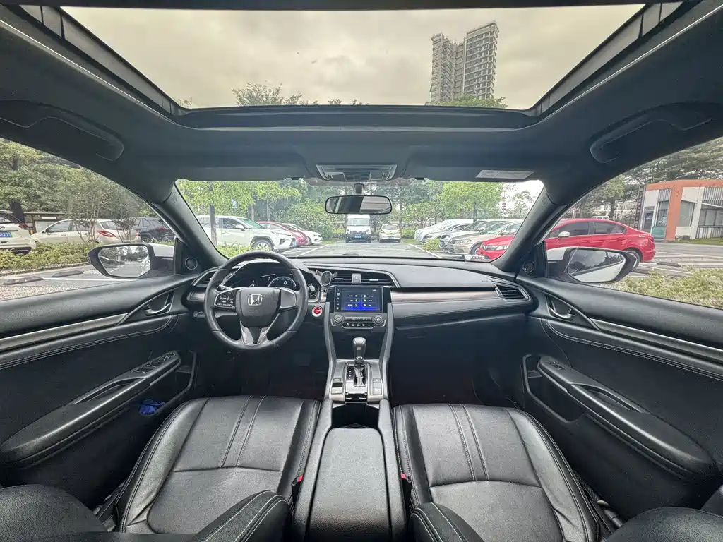 Honda Civic — фото 7