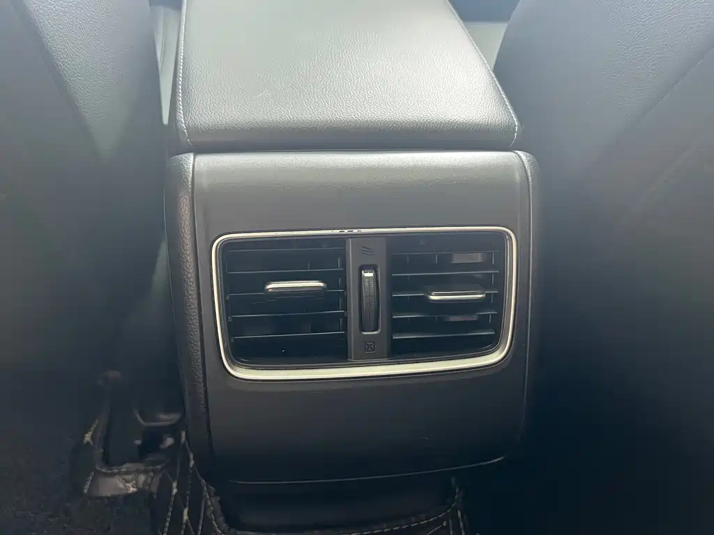 Honda Accord — фото 13