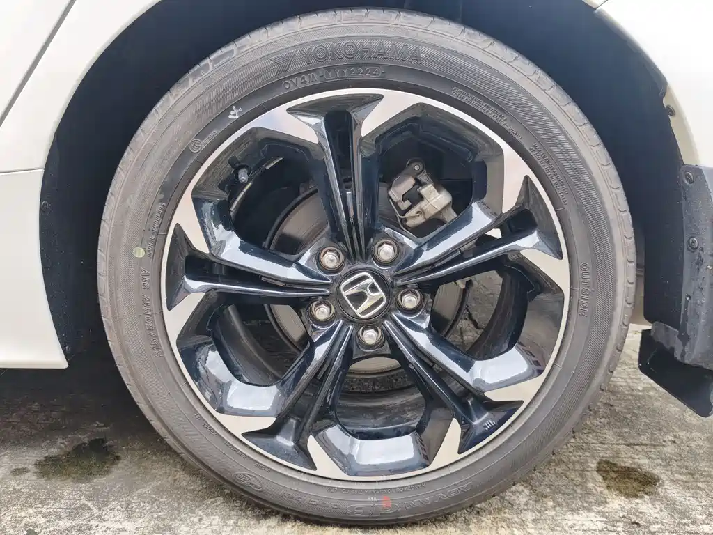 Honda Civic — фото 19