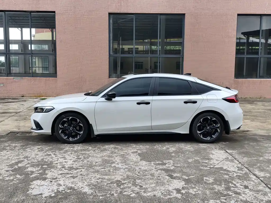 Honda Civic — фото 5