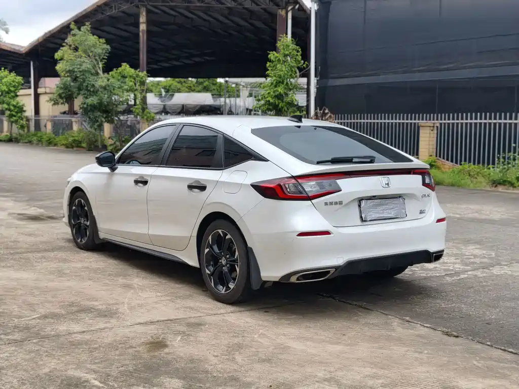 Honda Civic — фото 6
