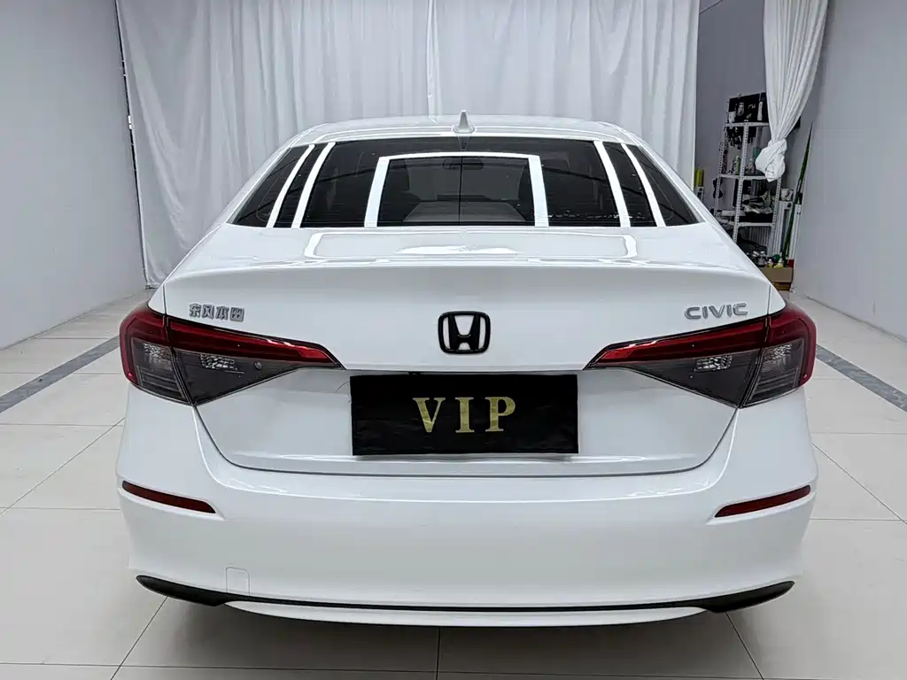 Honda Civic — фото 5