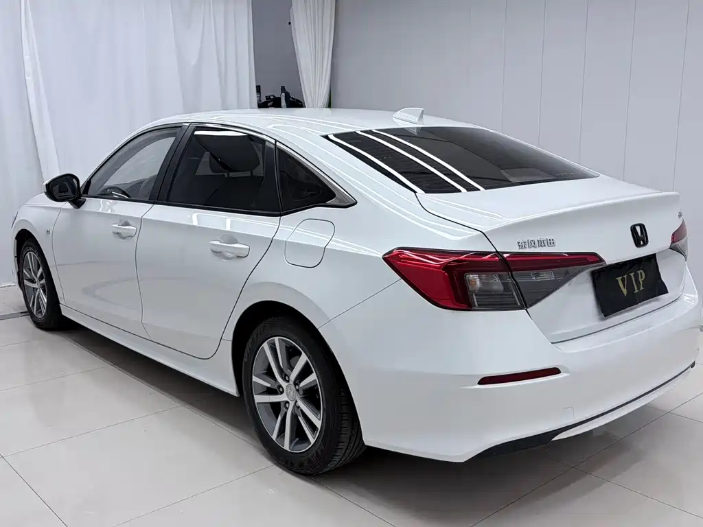 Honda Civic — фото 6