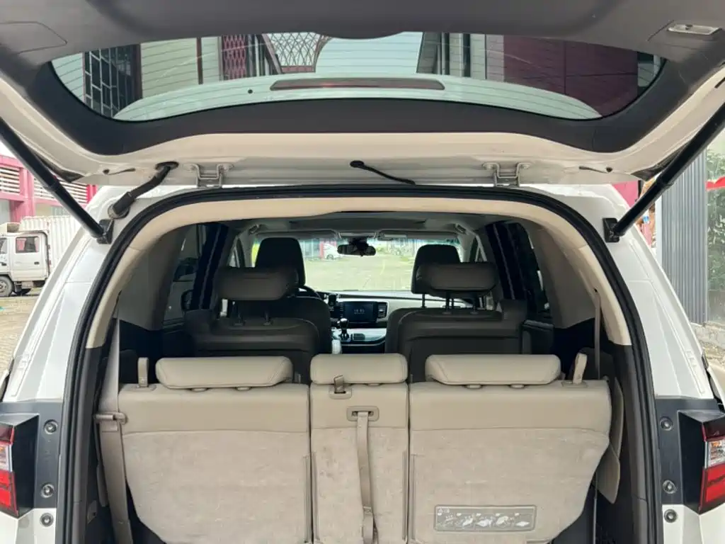 Honda Odyssey — фото 13
