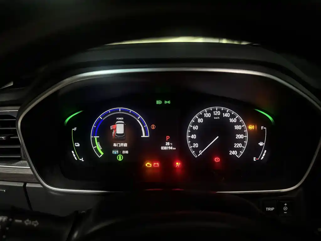 Honda Odyssey — фото 14