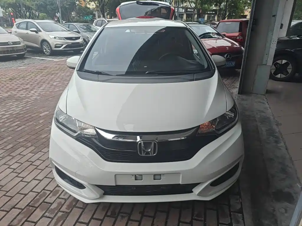 Honda Fit — фото 3