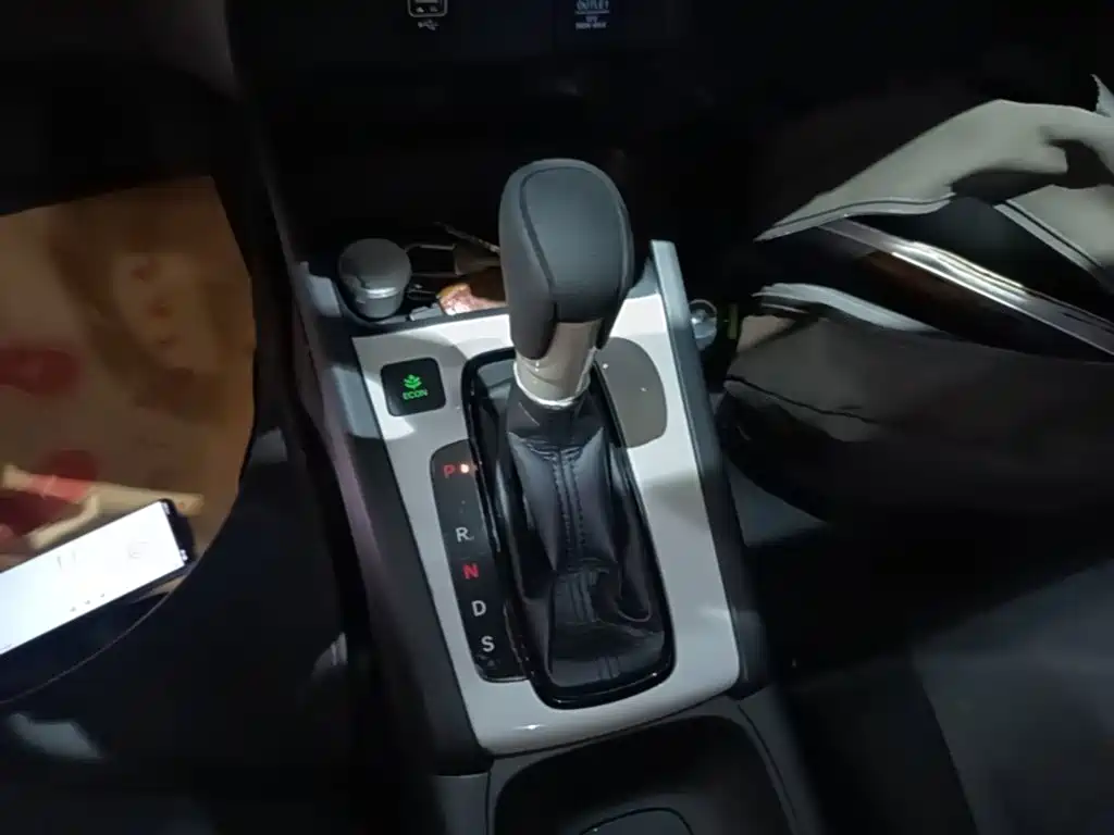 Honda Fit — фото 14