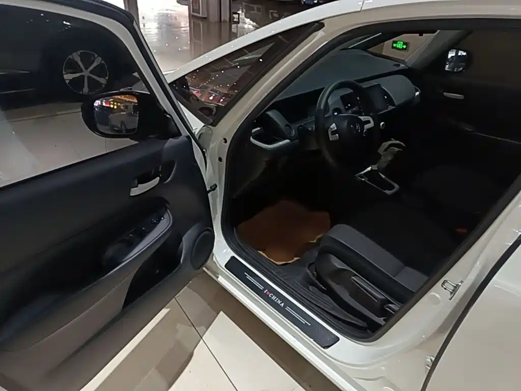 Honda Fit — фото 16