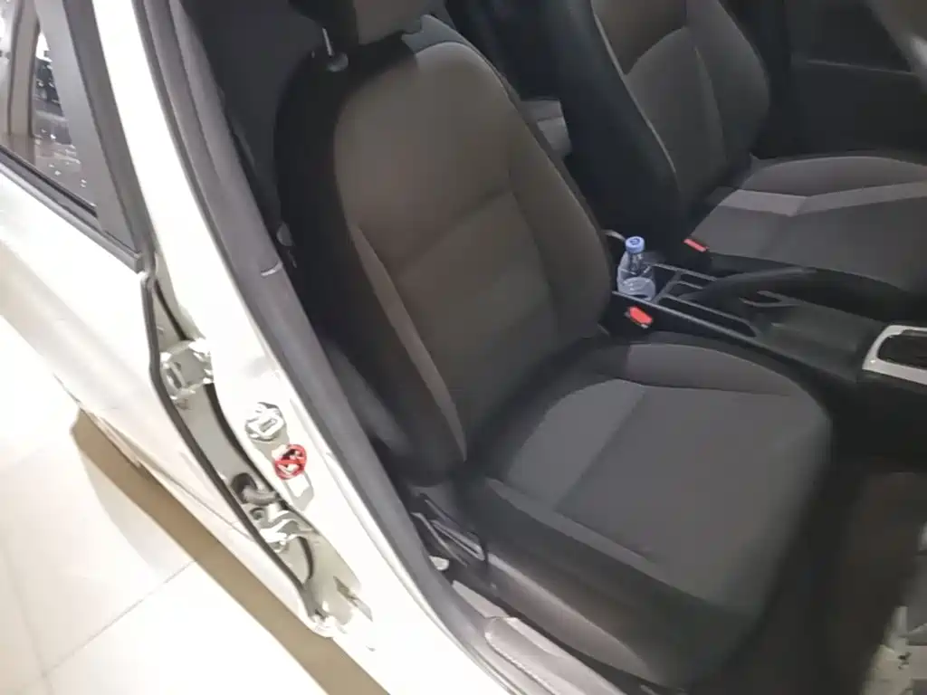 Honda Fit — фото 25