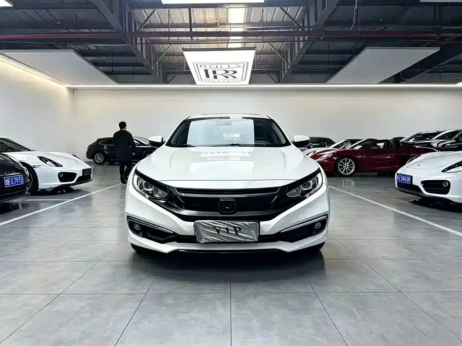 Honda Civic — фото 2