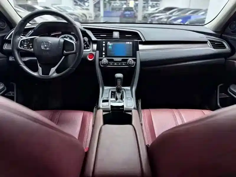 Honda Civic — фото 5