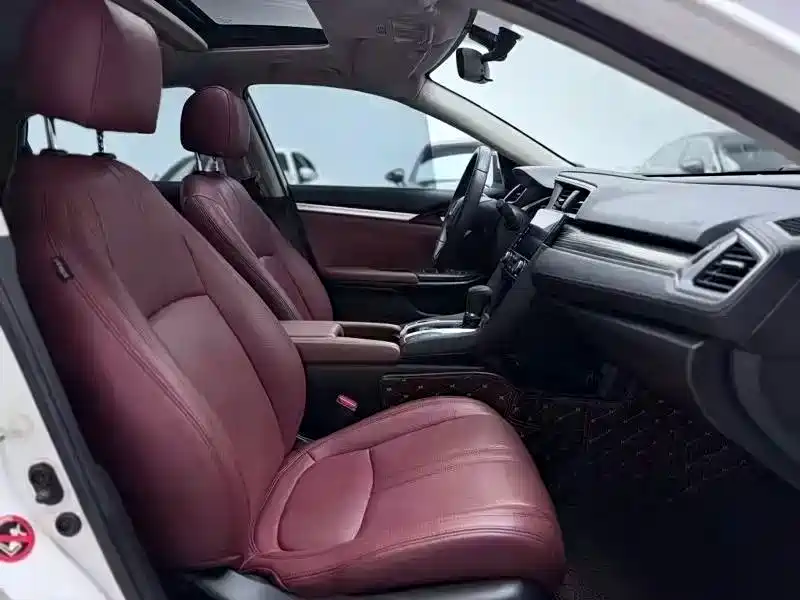 Honda Civic — фото 6