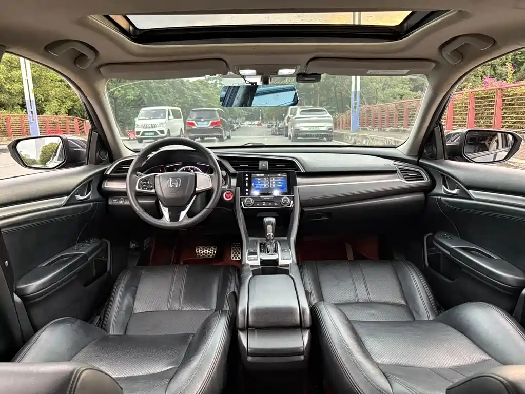 Honda Civic — фото 13