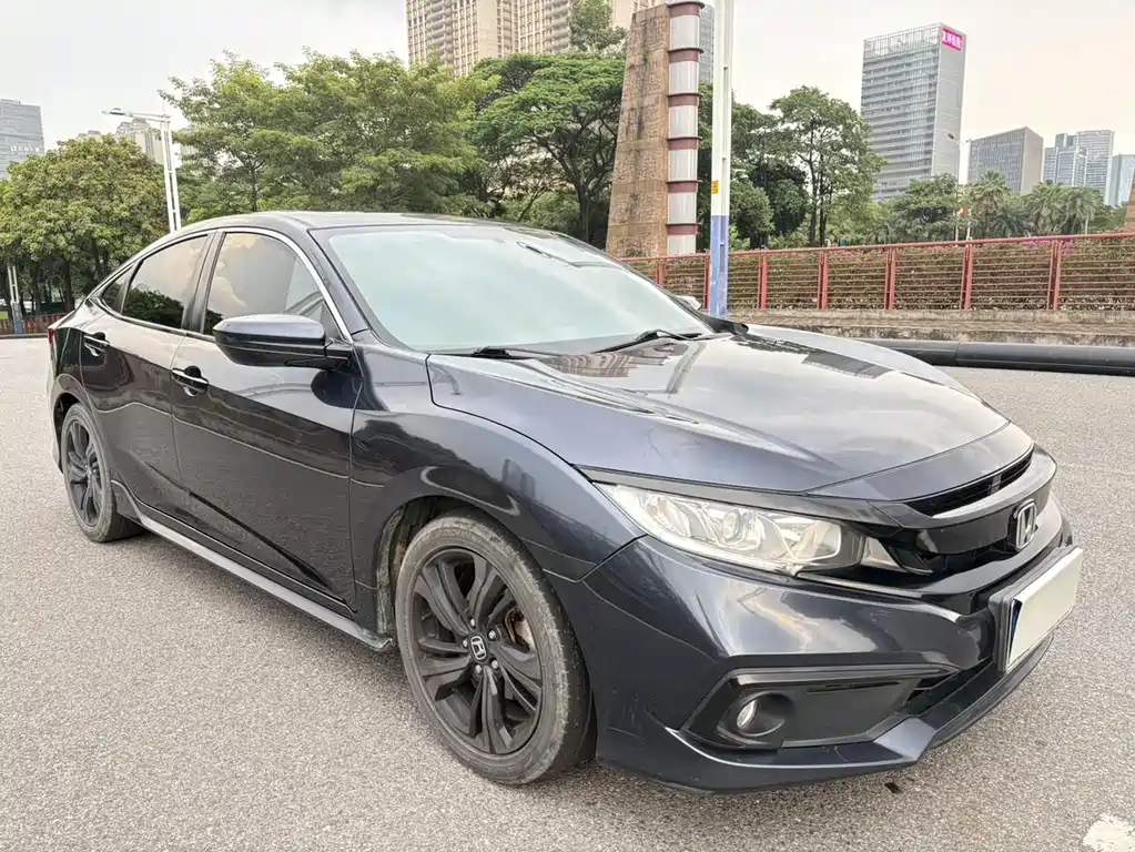 Honda Civic — фото 3