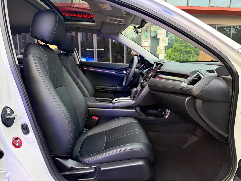 Honda Civic — фото 13