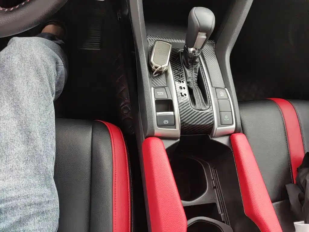 Honda Civic — фото 14