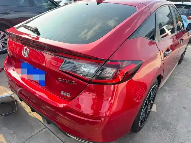 Honda Civic — фото 4