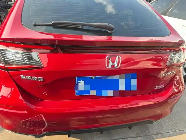 Honda Civic — фото 5