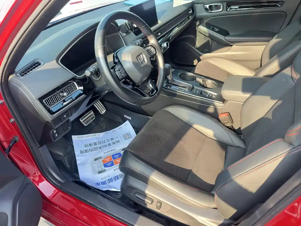 Honda Civic — фото 7