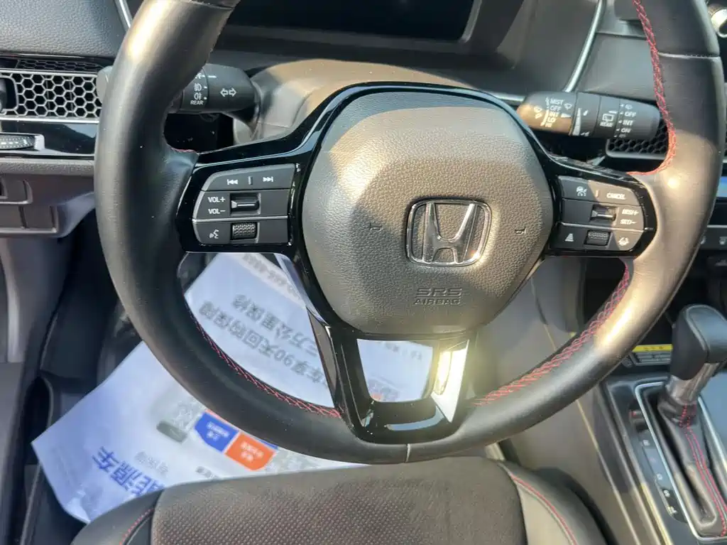 Honda Civic — фото 8