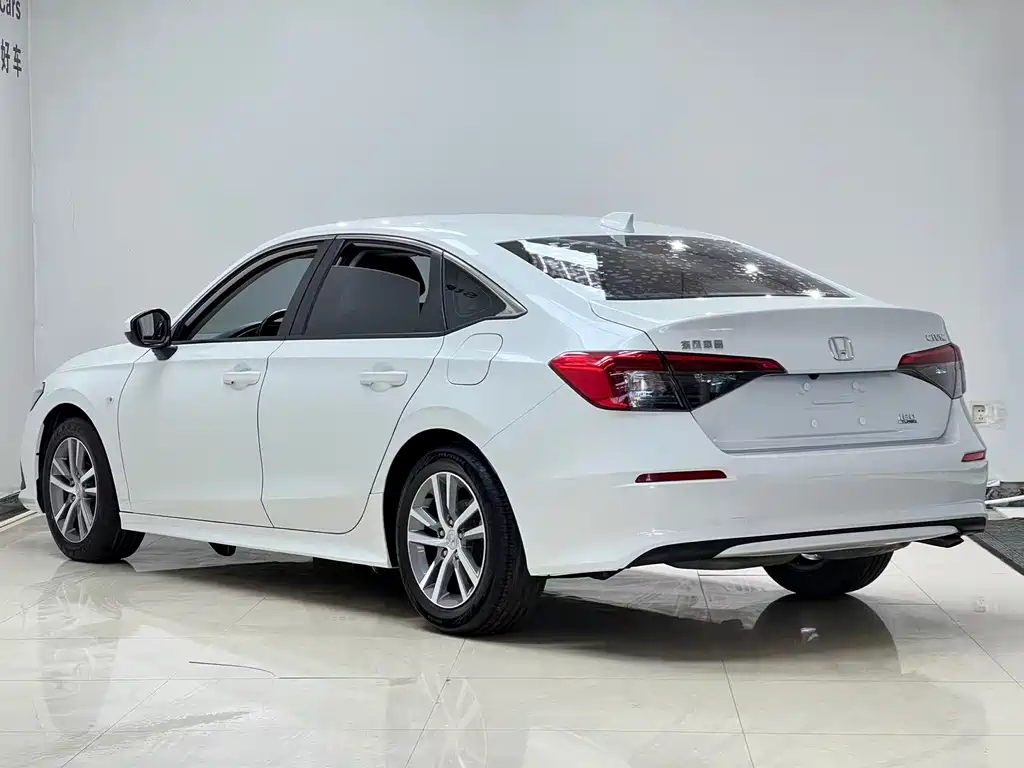 Honda Civic — фото 6