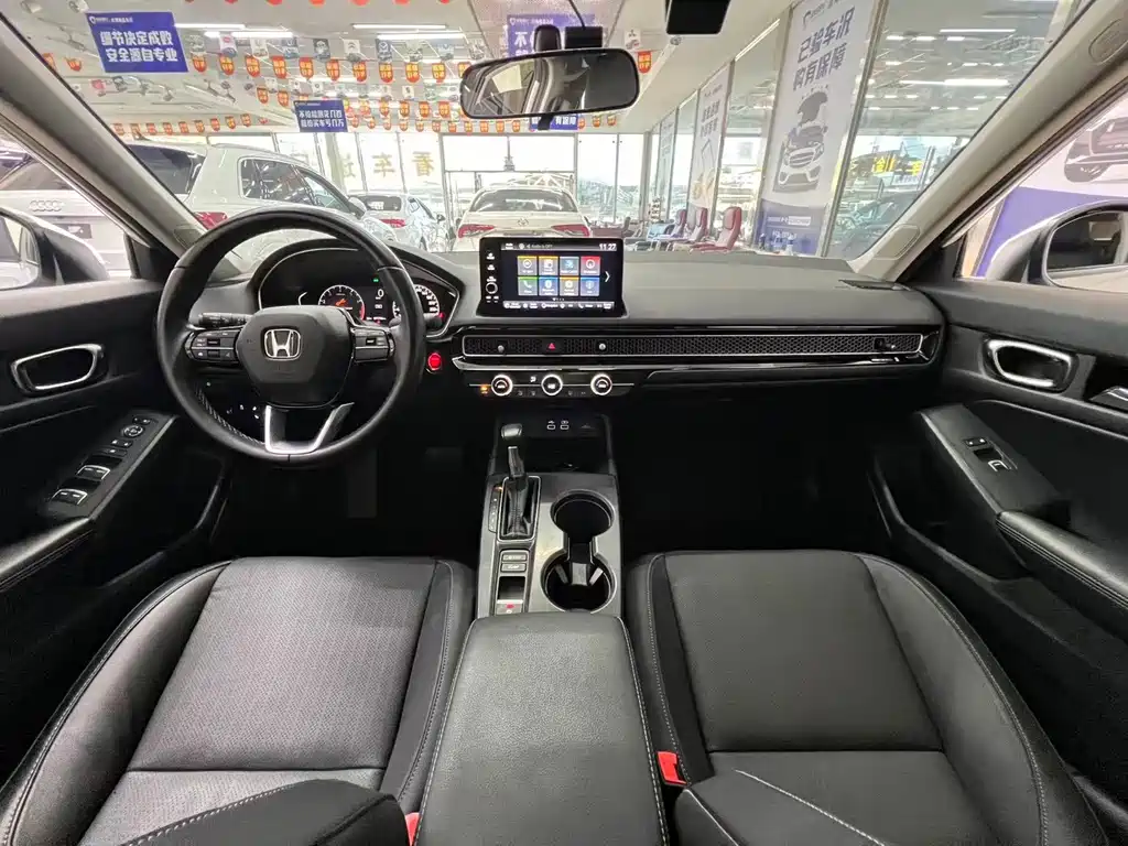 Honda Civic — фото 8